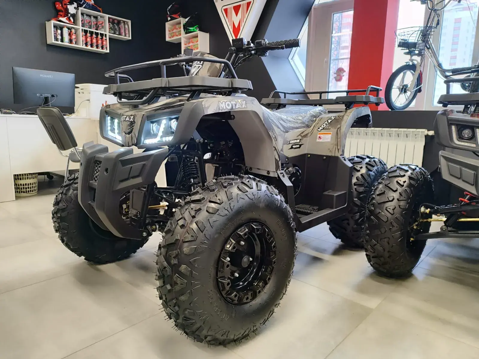 Квадроцикл MOTAX GRIZLIK T200